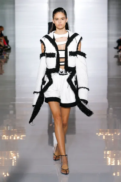 Look 63
